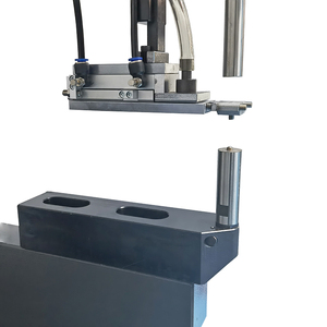 Automatische selbst klemmende 618-Nietmaschine mit effizienter Zuführung - Product Image 6