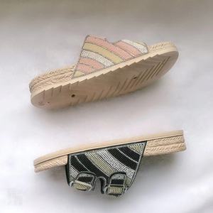 Strandslippers Dames Casual Slip Op Glijbanen Schoenen Met Rihneston Dames Plateauschoenen Luxe Sleehakken - Product Image 3