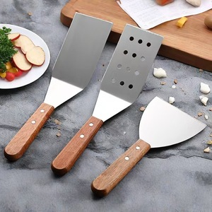 ชุดตะหลิวสเตนเลสสตีลพร้อมด้ามไม้ ตะหลิวเทปปันยากิสำหรับปลา สเต็ก แพนเค้ก ด้ามจับกันความร้อน - Product Image 2