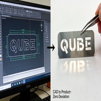 Etichetta in Acciaio Inox Tagliata al Laser di Precisione OEM, Targhetta in Metallo Spazzolato con Logo Traforato per Attrezzature