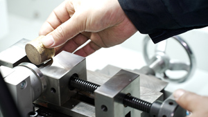 GPX-III Fabrik liefern 120kg vertikale Labor metall fräsmaschine 2 Achse für Nichte isen metall - Product Image 6