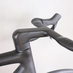จักรยาน Tantan Complete Bike Cycling Ultralight พร้อมชุดเกียร์ R8170 Di2 สายเบรกและเกียร์ภายในแบบอัลตร้าไลท์ โครงคาร์บอน ล้อคาร์บอนซี่ลวด TT-X70 - Product Image 2