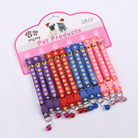 Collier pour animaux de compagnie avec cloche dessin animé empreinte coloré chien chiot chat accessoires chaton collier réglable sécurité cloche collier pour animaux de compagnie