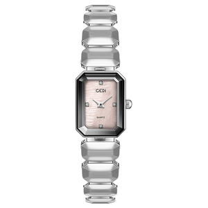 Reloj de cuarzo para mujer a la moda Diseño resistente al agua Estilo versátil - Product Image 2