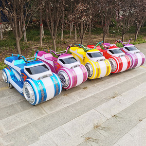 Xe máy hai chỗ ngồi thiết kế mới của nhà sản xuất, có đèn LED, hệ thống cảnh báo radar, xe điện đụng - Product Image 3