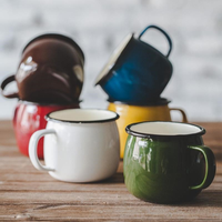 Tasses émaillées épaisses de 350 ml et 500 ml, forme bombée, personnalisables avec logo, pour eau, thé, café, couleurs blanc, vert, orange