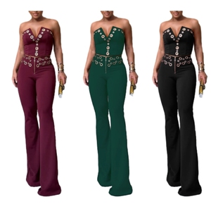 ชุดเซ็ตสองชิ้นสำหรับผู้หญิง ดีไซน์ทันสมัย คอวี ตกแต่งกระดุมโลหะแบบรูตาไก่ ผ้าสแปนเด็กซ์ ยืดได้ ทรงทูปท็อปแขนกุด - Product Image 1