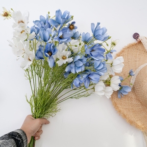 Fiori Artificiali di Cosmos in Seta all'Ingrosso per Centrotavola Matrimoniali, Eventi, Feste Nuziali, Decorazioni per Giardino e Casa - Product Image 4