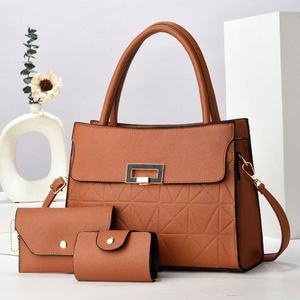 Wholesale Price Luxury Women's Fashion <b>Large</b> <b>Shoulder</b> <b>Bag</b> Hardware Clasp Decoration Crossbody <b>Bag</b> Handbag - Product Image 6
