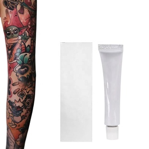 น้ำยาทำความสะอาดผิวก่อนสัก สำหรับการแต่งหน้าถาวรและความงาม ใช้ก่อนที่จะทาครีมผงสักขนาด 10 กรัม - Product Image 3