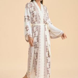 Tendencia en Batas Personalizadas para Mujer al por Mayor, Ropa de Dormir Transpirable, Batas de Baño, Pijamas, Bata de Mujer con Estampado Floral, Bata de Algodón con Puntos Suizos - Product Image 4