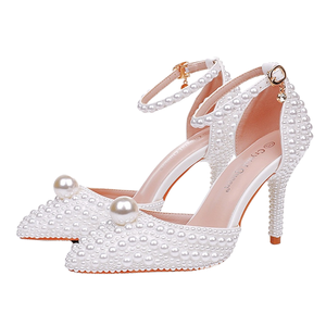 Sandali da <span class=keywords><strong>donna</strong></span> con tacco alto a spillo di grandi dimensioni 9cm con scarpe da sposa con perla bianco sporco a punta abito da sposa per l'estate - Product Image 1