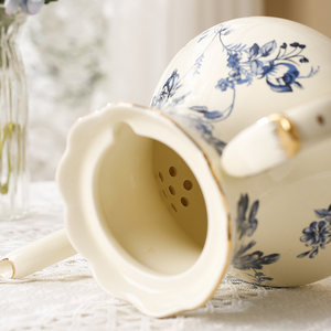 Elegant <b>Bone</b> <b>China</b> <b>Tea</b> <b>Set</b> with Gold Trim for Upscale Afternoon <b>Tea</b> Events - Product Image 4