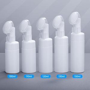 Botella de Espuma Limpiadora <span class=keywords><strong>Facial</strong></span> con Bomba y Cepillo de Silicona en Forma de Corazón para Champú - Product Image 4