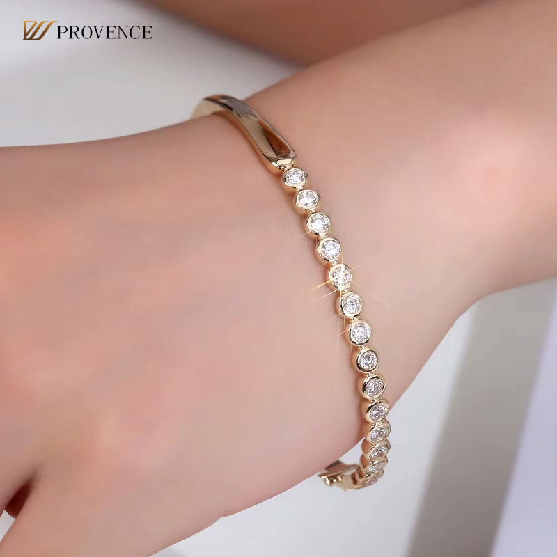 Pulsera de oro macizo de 10 quilates con diamantes de laboratorio.