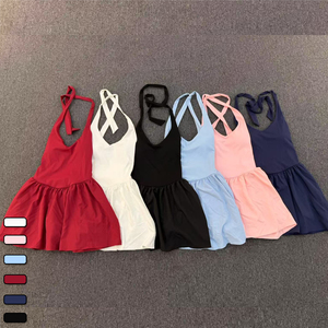 Falda de tenis para <span class=keywords><strong>mujer</strong></span> con conjuntos deportivos desnudos transpirables incorporados para correr al aire libre Fitness vestido con cordones Halter con bolsillos - Product Image 2