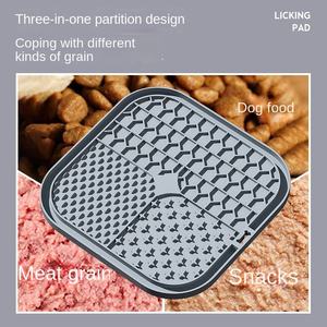Al por mayor Tapete de silicona cuadrado sólido para lamer para perros, divertido, anti-ahogo, anti-derrame, comedero lento con ventosa, ecológico para mascotas, IPX5 - Product Image 6