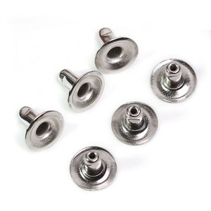 Chaussures à <span class=keywords><strong>rivet</strong></span> simple face <span class=keywords><strong>de</strong></span> taille personnalisée <span class=keywords><strong>Rivet</strong></span> simple face en métal tubulaire - Product Image 2