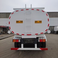 Camion-citerne à carburant d'occasion 8x4 de 10000 à 40000 litres à bas prix à vendre