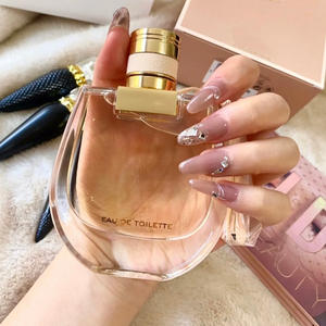 Perfume <span class=keywords><strong>de</strong></span> Lujo con Aroma Floral a Jazmín, Fragancia Duradera <span class=keywords><strong>de</strong></span> 75 ml, Spray para Mujer, <span class=keywords><strong>Eau</strong></span> <span class=keywords><strong>de</strong></span> <span class=keywords><strong>Parfum</strong></span>, Marca Original, Venta al por Mayor - Product Image 2