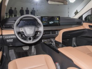 Reserva de prepagos 2024 <span class=keywords><strong>Toyo</strong></span> ta Cam ry Hybrid Automatic Parking Coche de tamaño medio Coches bastante usados a la venta - Product Image 6