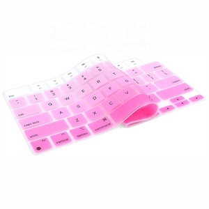 <span class=keywords><strong>Protection</strong></span> de <span class=keywords><strong>clavier</strong></span> en silicone pour <span class=keywords><strong>MacBook</strong></span> <span class=keywords><strong>Air</strong></span> 13,6 A2681 (M2) / A3113 (M3) / A3240 (M4) 2022/2024/2025 – Disposition US - Product Image 4