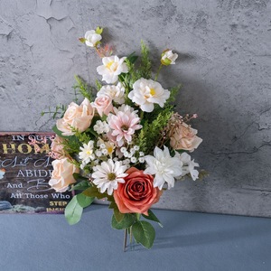 CallaFloral Bouquet de roses artificielles à tenir à la main Décorations de mariage CF01448 - Product Image 3