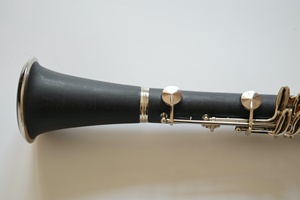 Clarinette Ténor 17 Clés en Si Bémol en Caoutchouc Dur Nickelé, Corps en Bakélite ABS, Vente Directe Usine, Idéale pour la Pratique - Product Image 3