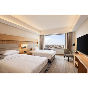 Courtyard by Marriott Luxus-Hotel Schlafzimmer-Set Foshan Hotelmöbel Metall-Schlafzimmermöbel Bettgestell im Angebot - Product Image 5