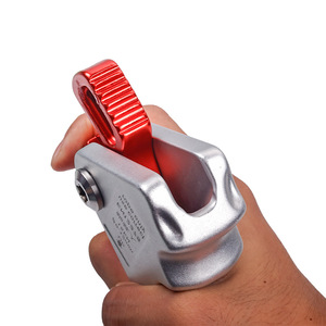 Antichute à verrouillage automatique pour l'escalade et l'alpinisme en extérieur, capacité 300 kg, en alliage d'aluminium - Product Image 4