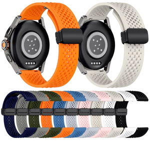 Trendybay - Bracelet de remplacement universel de 22 mm pour montre connectée Huawei <span class=keywords><strong>Samsung</strong></span> Xiaomi avec boucle magnétique, bracelet de sport souple réglable - Product Image 1