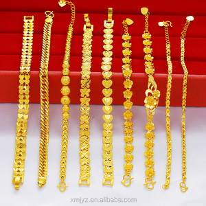 สร้อยข้อมือลูกปัดกลมลายปี่เซียะคู่ชุบทอง 14K พร้อมจี้รูปผีเสื้อ หัวใจพีช และใบโคลเวอร์สี่แฉก - Product Image 5