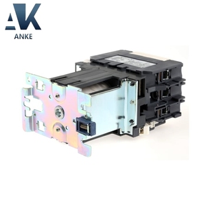 Contactores Schneider Electric Serie LC1D Contacto de 3 polos 125 A Voltaje de Contacto 1 kV AC Contactor LC1D80BD - Product Image 3