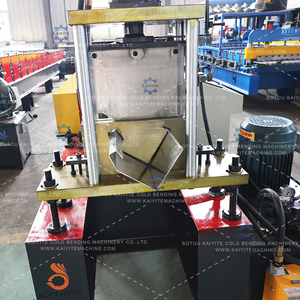 Macchina per la Formatura di Grondaie di Alta Qualità - Profilatrice per Grondaie Tipo K Personalizzabile per Coperture Residenziali e Industriali - Product Image 5