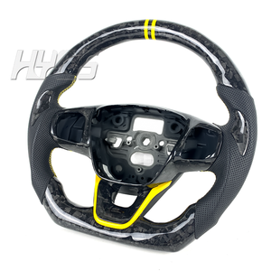 Accessoires d'intérieur de voiture Volant en fibre de carbone forgé pour <span class=keywords><strong>Ford</strong></span> <span class=keywords><strong>Focus</strong></span> MK4 ST <span class=keywords><strong>RS</strong></span> MK7 2019 2020 <span class=keywords><strong>2023</strong></span> - Product Image 2