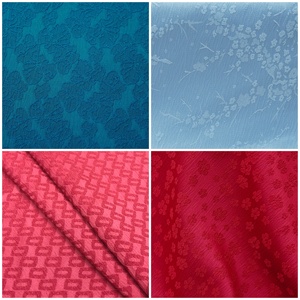 Colección Jacquard Serie 77 7701-7735 Tela Jacquard Tipo Seda con Diseño de Textura 3D 98% Poliéster 2% Elastano 170gsm 160cm - Product Image 1