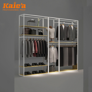 Design Personalizzato per Negozi di Abbigliamento Sportivo Maschile, Espositori per Vestiti Sportivi - Product Image 3