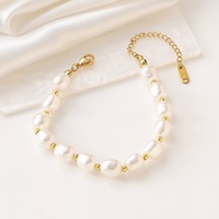 Collier en perles d'imitation Huibao pour femmes, fermoir en forme de cœur en acier inoxydable, collier de perles plaqué or, bijoux élégants et tendance, vente en gros