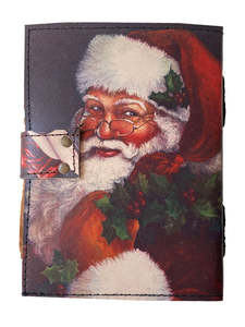 Carnet en cuir fait main avec impression Père Noël, style livre de sorts vintage, avec fermoir en C – Le cadeau idéal pour Noël et le Nouvel An (vente en gros) - Product Image 6