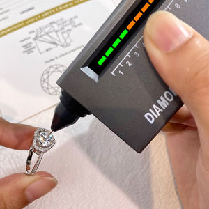 Pietra di luna diamante Moissanite a forma di cuore anello alone <span class=keywords><strong>925</strong></span> argento Sterling 18K placcato in <span class=keywords><strong>oro</strong></span> 1 2Ct carato per le donne fidanzamento gioielli - Product Image 5