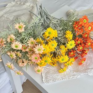 Artificial Daisies Simulated Flowers Flocking <b>Silk</b> High Simulation Home Decor Wedding Photography Props - Product Image 1