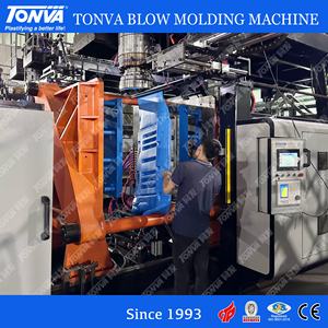 Coni di sicurezza stradale in plastica TONVA che fanno la produzione di macchine per soffiaggio - Product Image 2