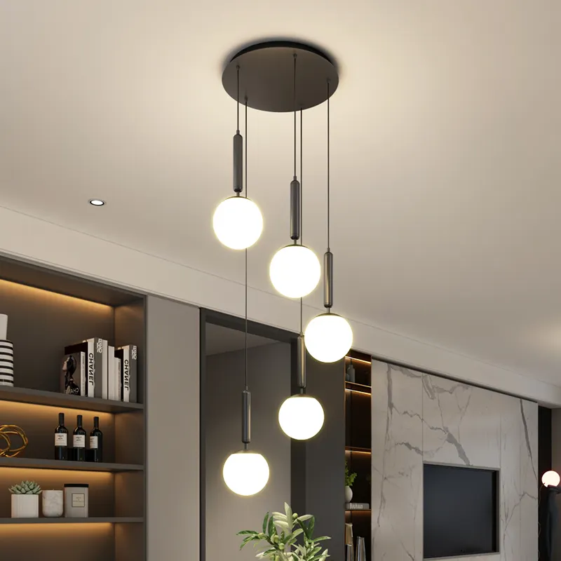 Plafonnier LED suspendu à 3 têtes, adapté à une utilisation intérieure dans les cafés, les restaurants et les salles à manger