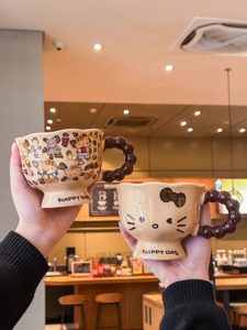 Taza de Cerámica Ecológica Hecha a Mano con Diseño de Gatito y Corazón, con Tapa y Cuchara, en Caja de Regalo, para Café, Leche, Oficina, Cumpleaños - Product Image 1