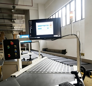 ระบบคัดแยก<span class=keywords><strong>พัสดุ</strong></span>แบบสายพานไขว้ความเร็วสูง YL ความจุสูง ระบบอัตโนมัติ สำหรับคลังสินค้าและระบบกระจายสินค้า - Product Image 4