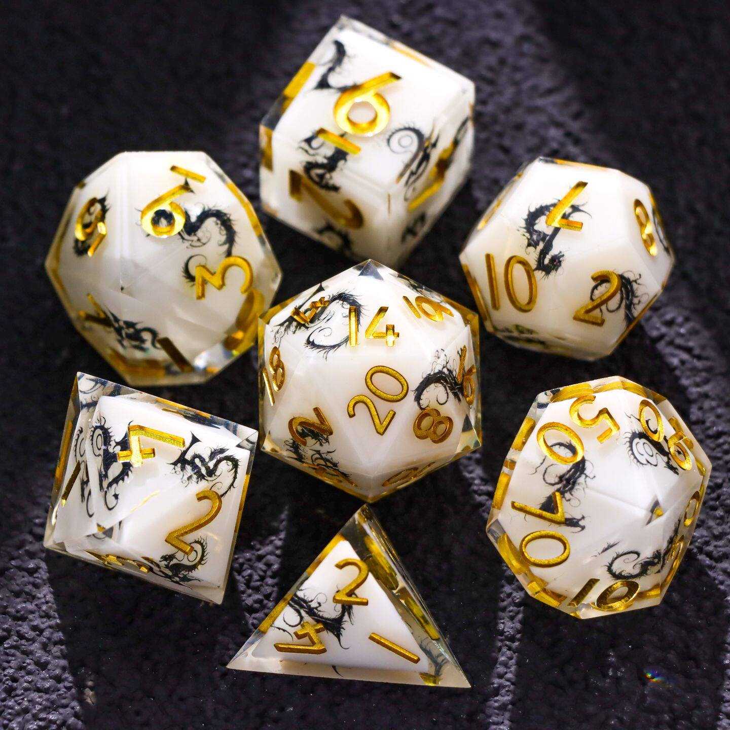 Dragon autocollant blanc