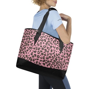 Sac isotherme à bandoulière multi-compartiments motif léopard rose hawaïen personnalisé – Sac fourre-tout isotherme pour le déjeuner - Product Image 6