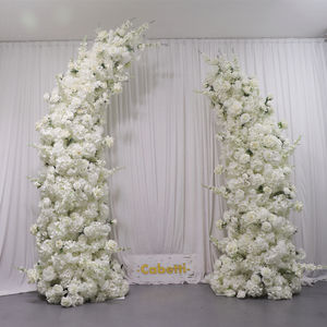 Arco Floreale di Alta Qualità con Ortensie Bianche e Verdi per Sfondo Matrimoniale, Decorazione per Eventi e Feste - Product Image 6