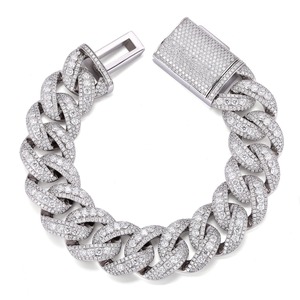 Bracelet cubain en moissanite, best-seller, aspect diamant, pour homme et femme, luxe et mode, disponible au meilleur prix - Product Image 1