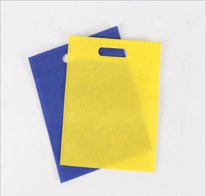 Richiesta del cliente logo stampato <span class=keywords><strong>Tnt</strong></span> <span class=keywords><strong>borse</strong></span> <span class=keywords><strong>in</strong></span> tessuto Non tessuto Hotsale D-cut tessuto Non tessuto borsa che fa <span class=keywords><strong>in</strong></span> 75gsm - Product Image 3